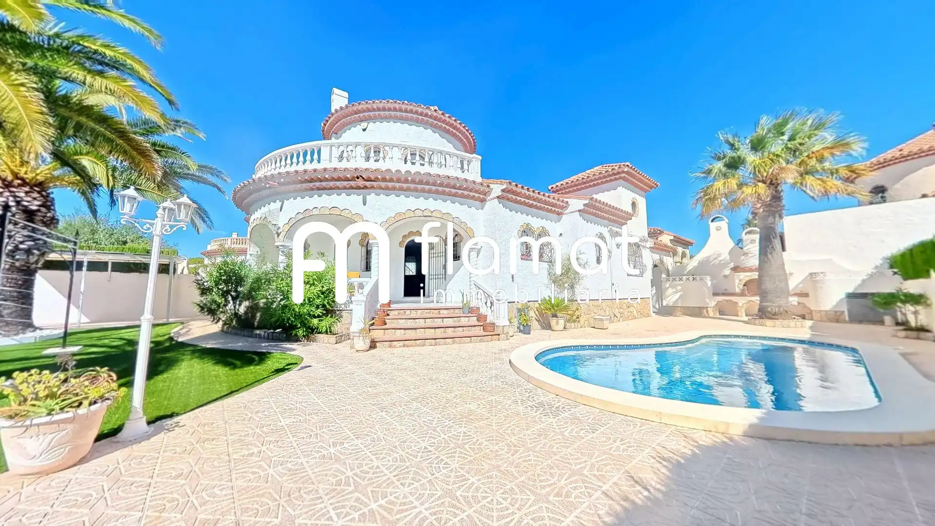 Casa con piscina en venta en Avinguda de Cadis, imagen 2