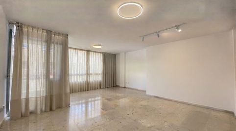Foto 3 de Piso en venta en Centro, Vélez-Málaga