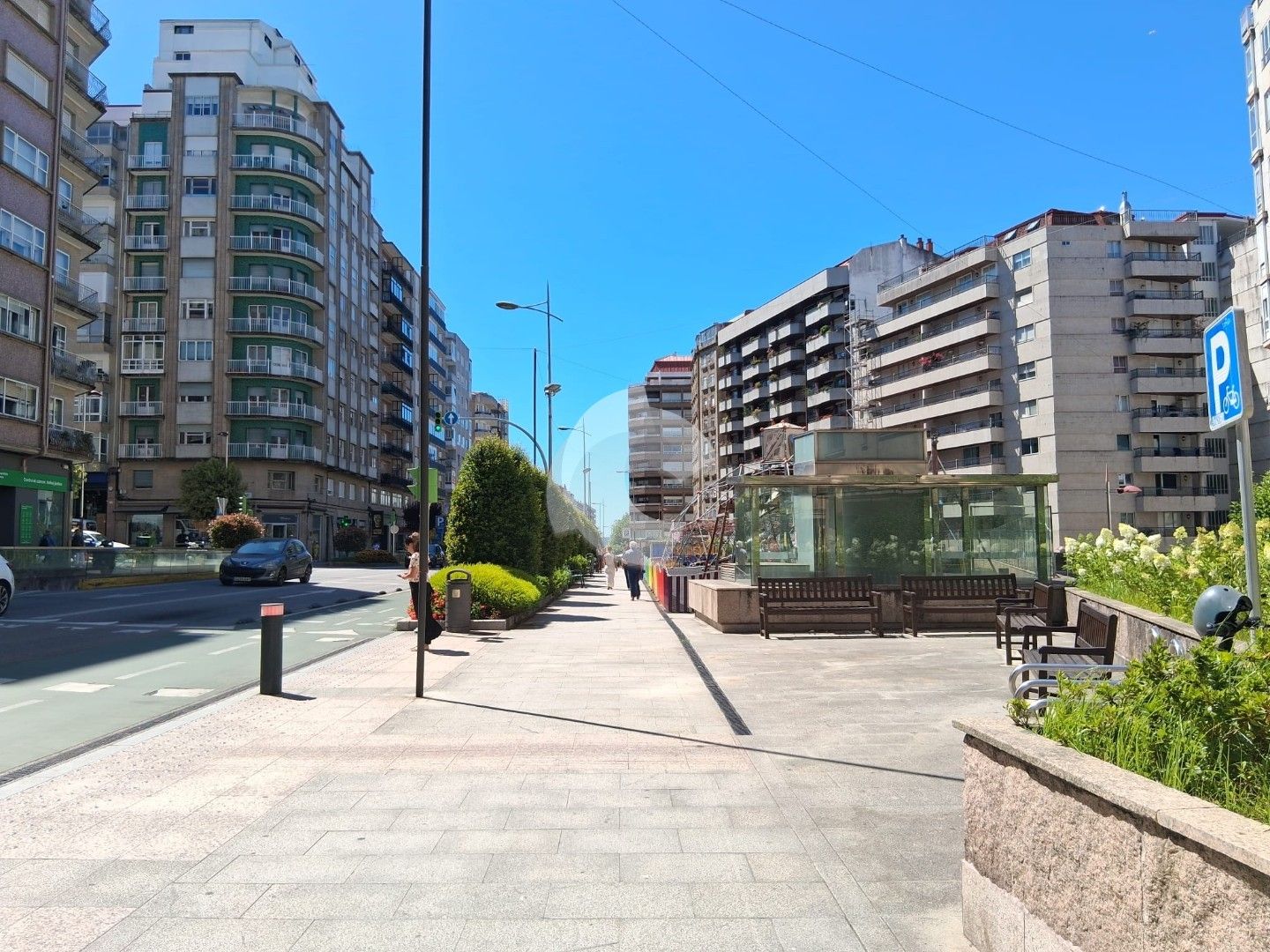 Vista exterior de Garatge en venda en Baiona