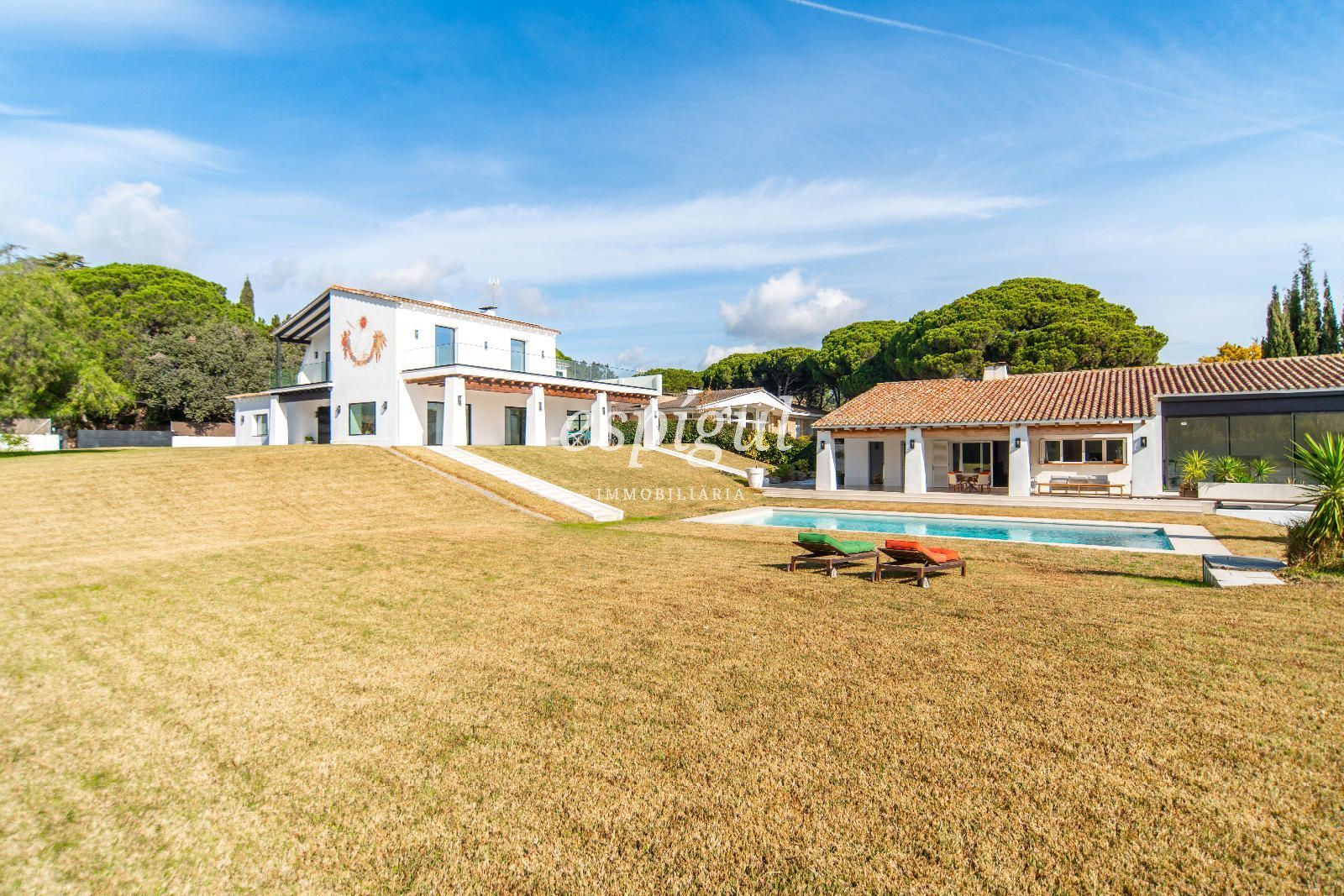 Vista exterior de Casa o xalet en venda en Sant Andreu de Llavaneres amb Aire condicionat, Calefacció i Jardí privat