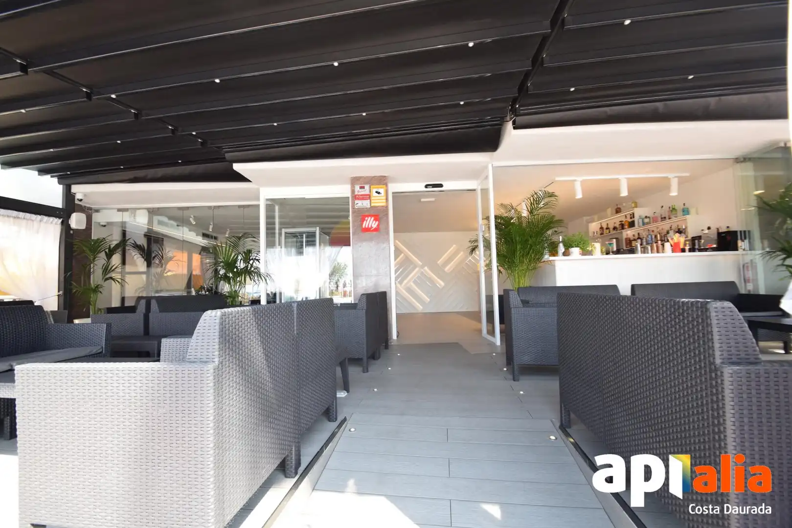 Business premises for sale in de Miramar 10, imagen 8