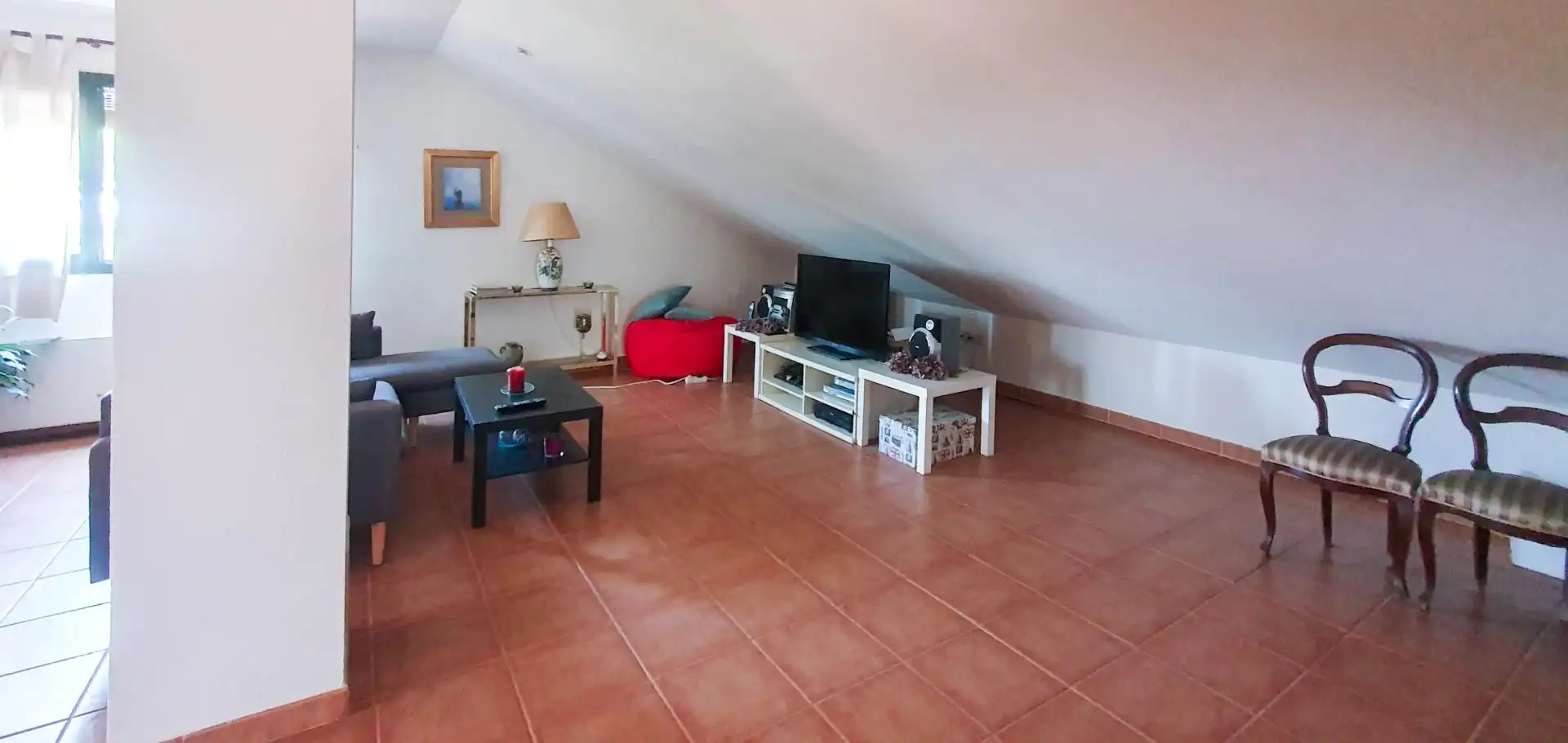 Sala de estar de Casa o chalet en venta en El Casar con Terraza, Trastero y Piscina