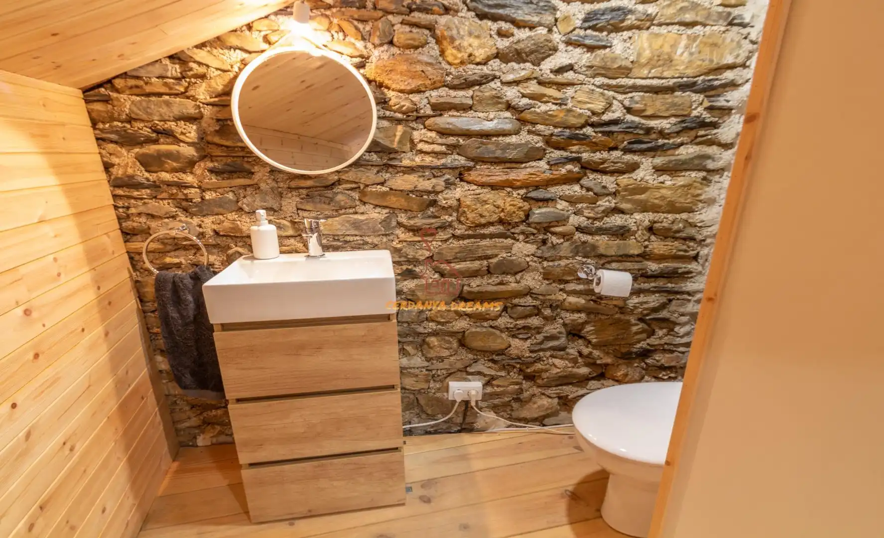 Bathroom of Ground floor for sale in Osséja  with Heating, Parquet flooring and Storage room
