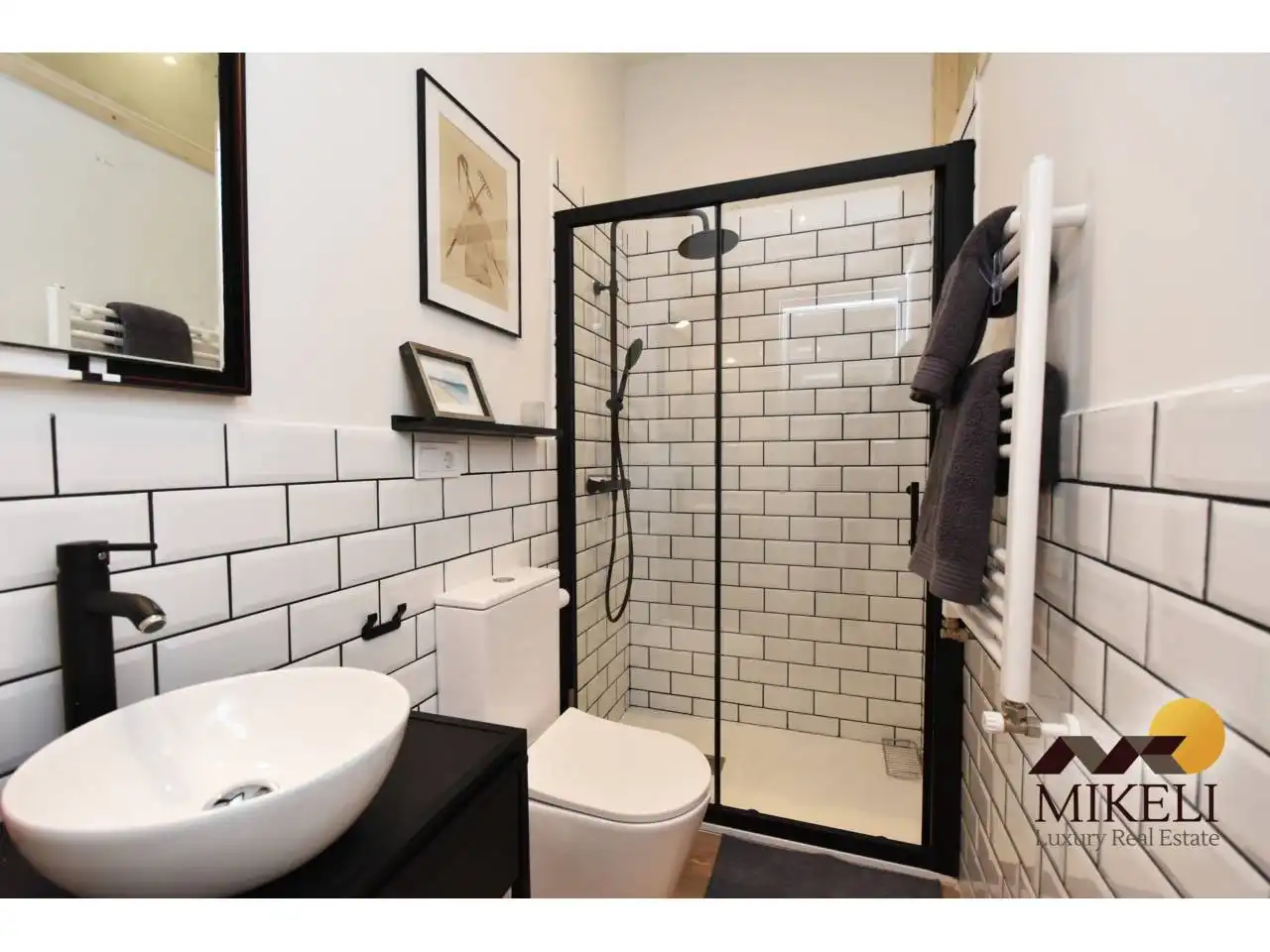 Baño de Piso de alquiler en Santander con Calefacción, Jardín privado y Terraza