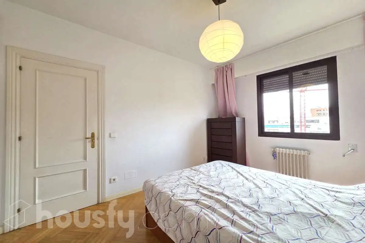 Wohnung zur Miete in Calle del Corazón de María, Prosperidad
