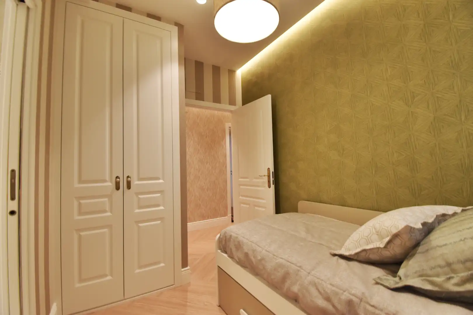 Habitación de Piso en venta en Madrid con Aire acondicionado, Calefacción y Amueblado