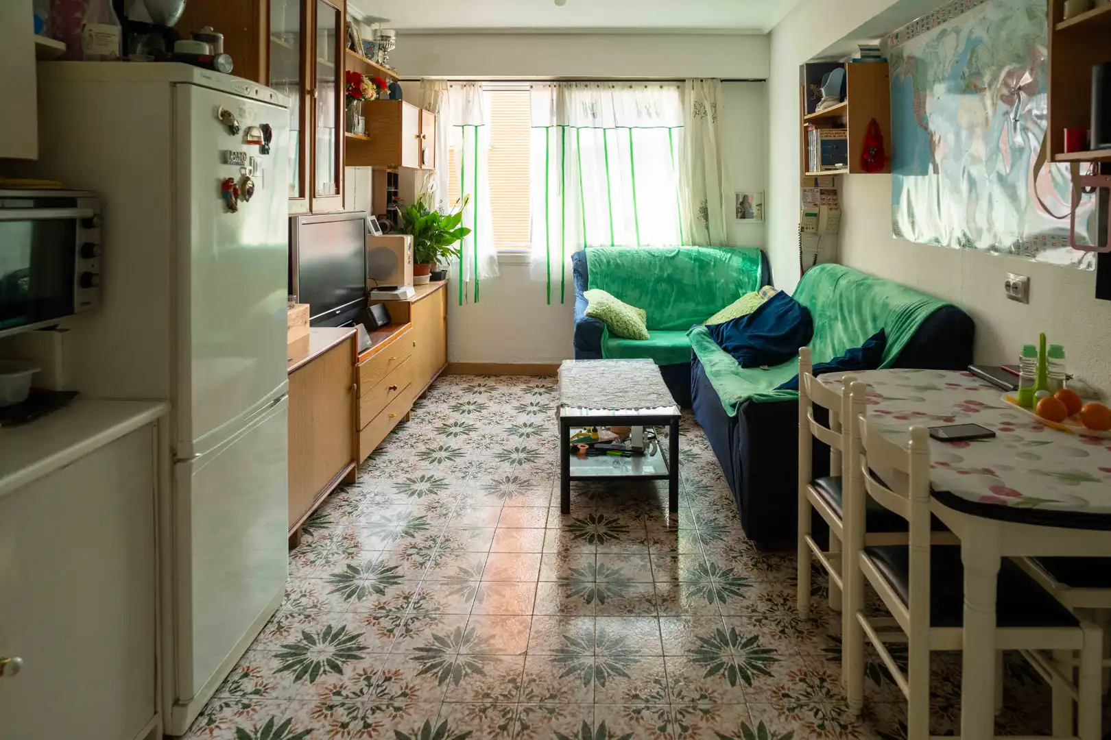 Living room of Flat for sale in Erandio  with Furnished and Balcony