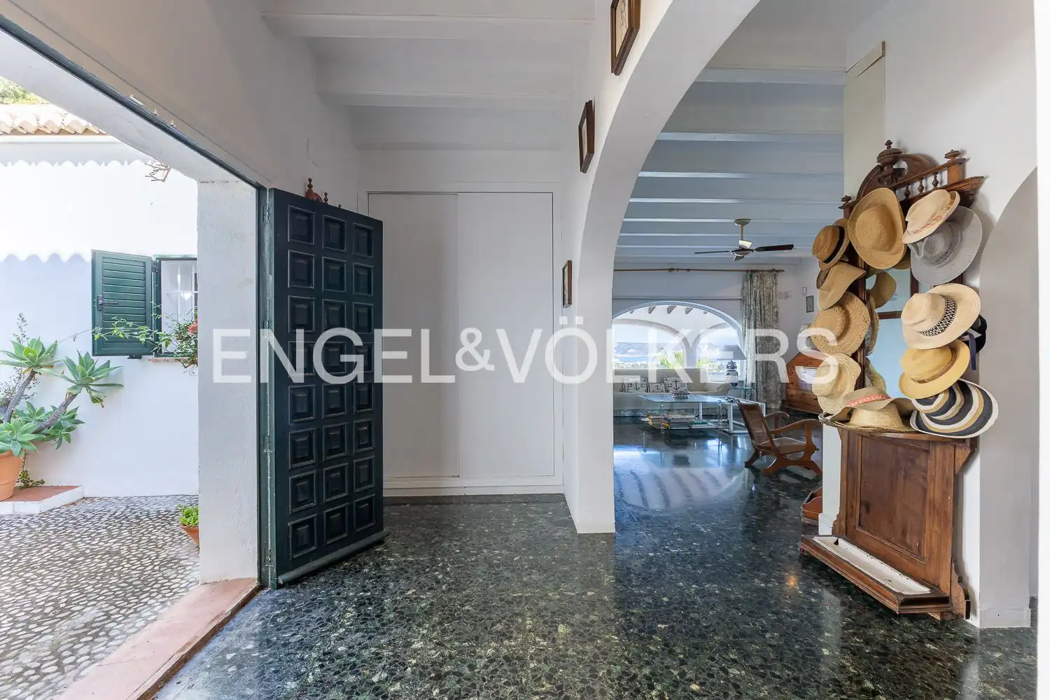 Houses for sale in Jávea / Xàbia  with Heating, Private garden and Storage room