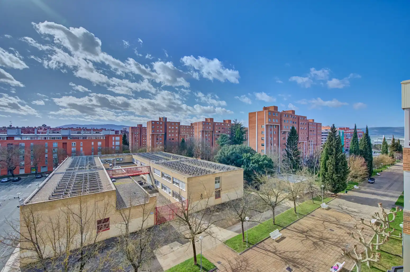 Vista exterior de Pis en venda en  Pamplona / Iruña amb Aire condicionat, Calefacció i Parquet