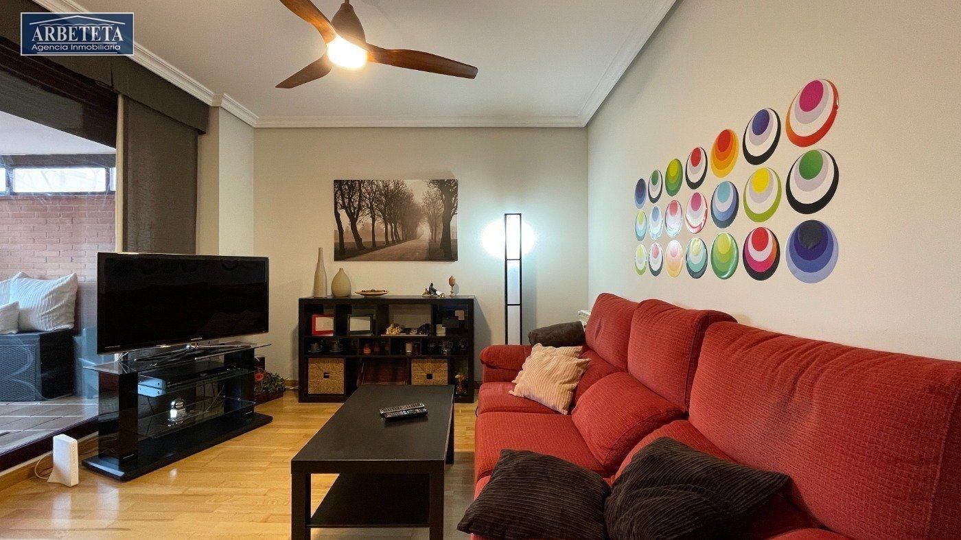 Living room of Flat to rent in Yebes  with Air Conditioner, Heating and Private garden