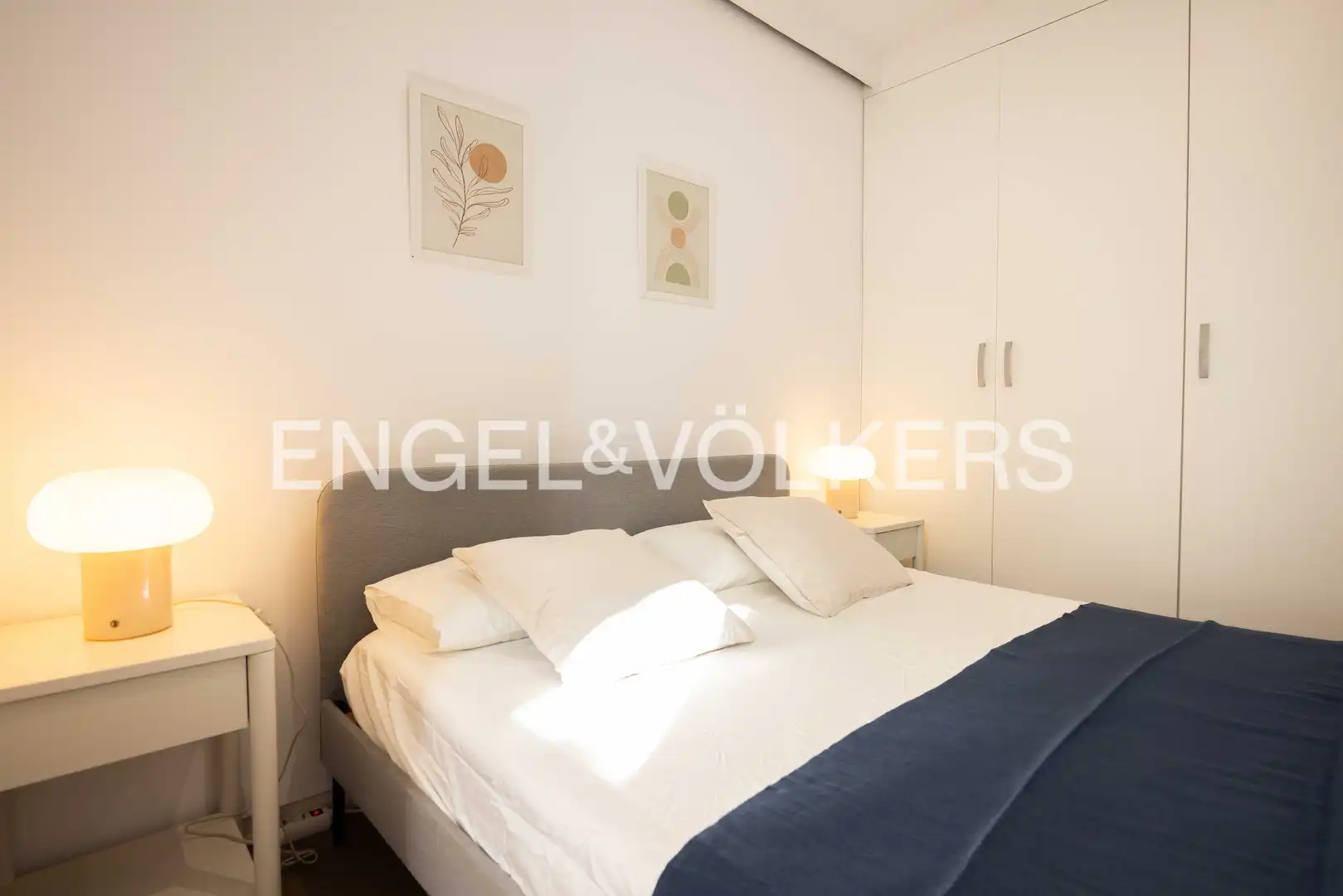 Schlafzimmer von Erdgeschoss zum Verkauf in Barcelona mit Klimaanlage, Heizung und Parkett