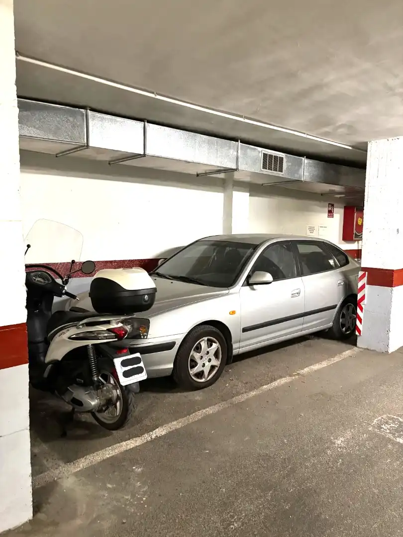Parking de Piso en venta en Barcelona con Aire acondicionado, Calefacción y Parquet