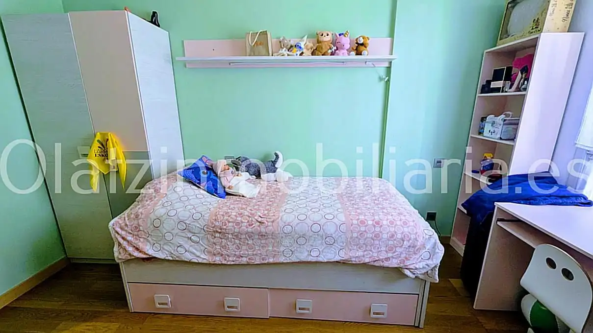 Bedroom of Flat for sale in Amorebieta-Etxano  with Heating, Balcony and Community pool