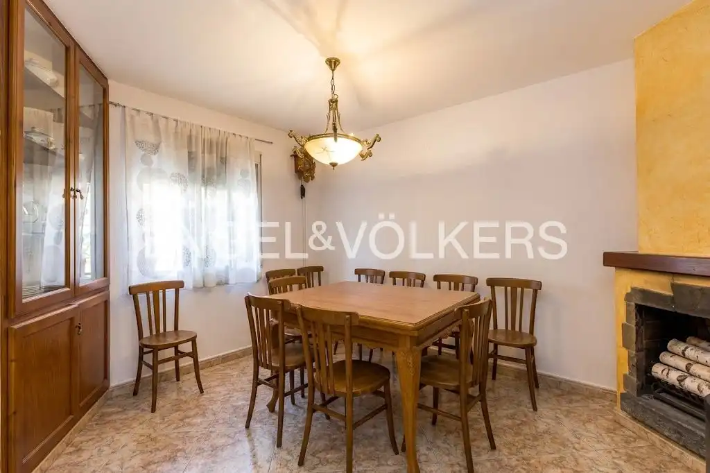 Houses for sale in Carrer Major, Cercs