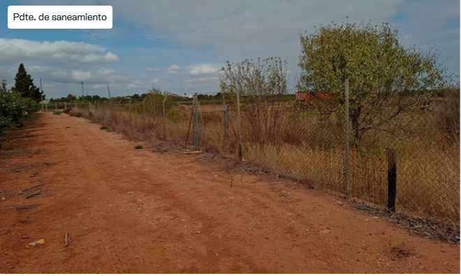 Terreny industrial en venda en Catarroja