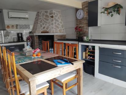 Kitchen of House or chalet for sale in El Viso de San Juan  with Air Conditioner, Heating and Private garden