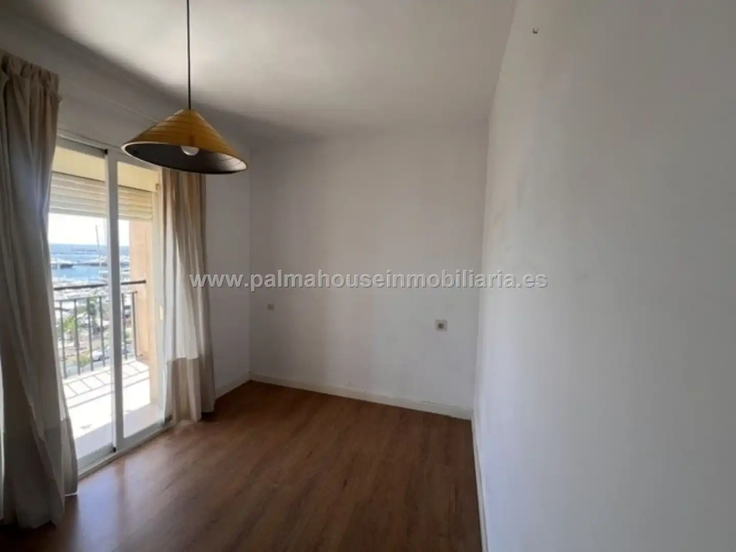 Habitación de Piso en venta en  Palma de Mallorca con Aire acondicionado, Parquet y Terraza