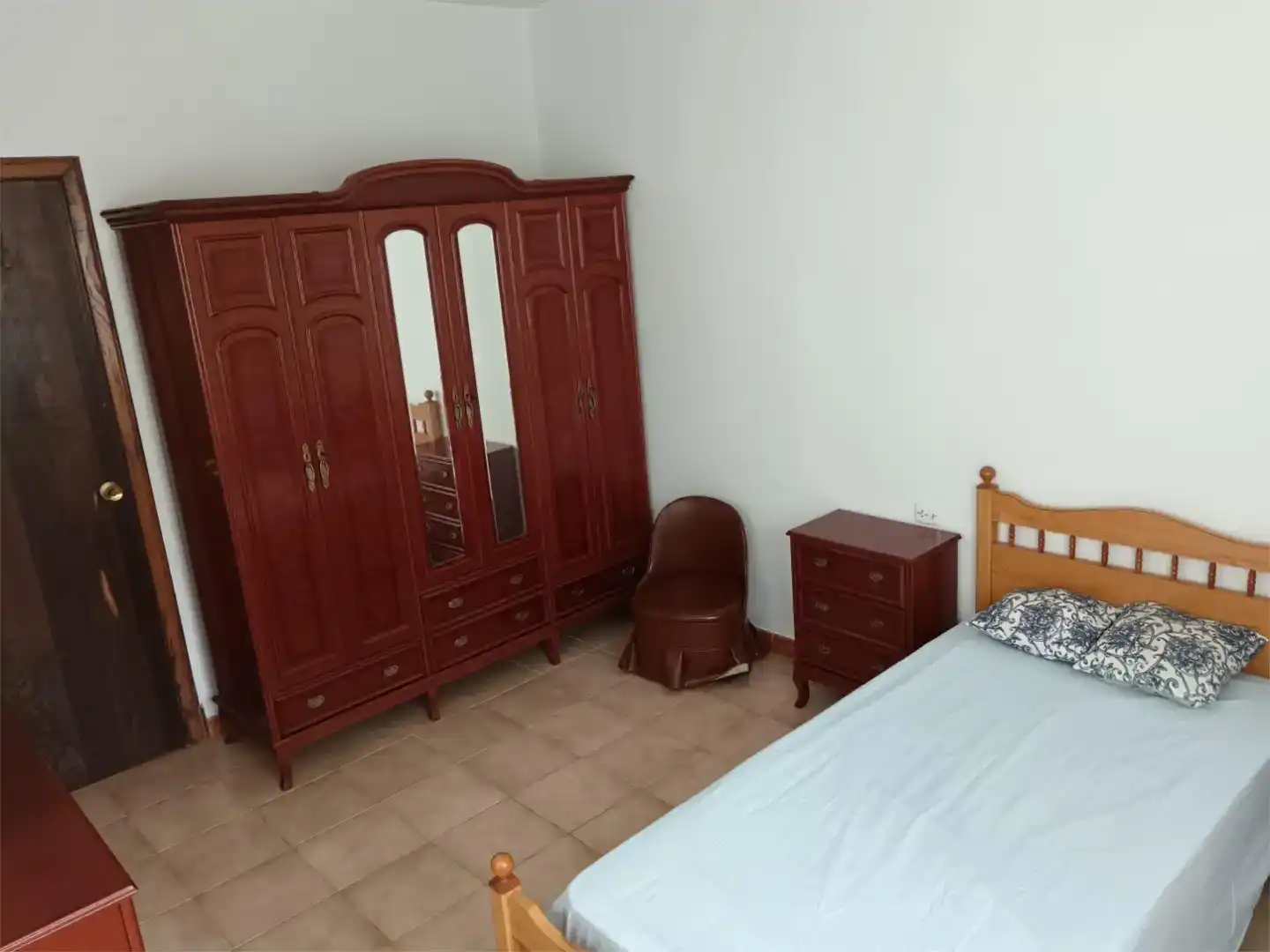 Schlafzimmer von Wohnung zur Miete in Carballeda de Avia mit Privatgarten, Abstellraum und Schwimmbad