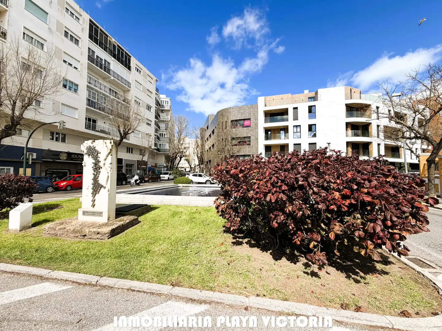 Vista exterior de Pis en venda en Cádiz amb Parquet i Terrassa
