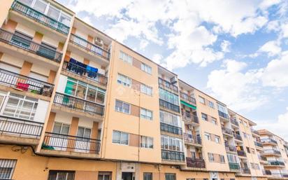 Vista exterior de Pis en venda en Salamanca Capital amb Calefacció i Balcó