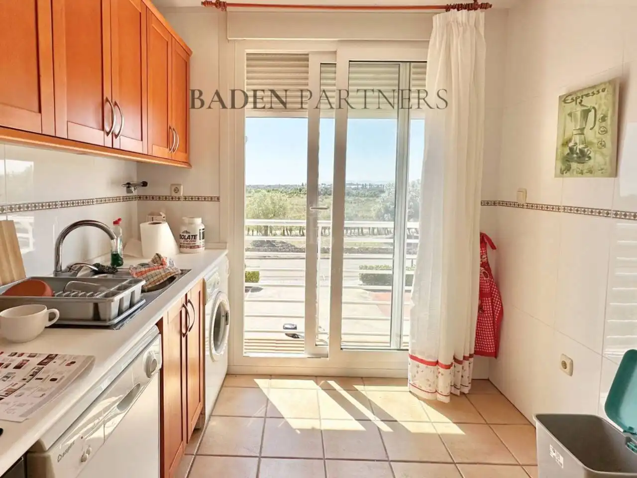 Küche von Wohnung zum Verkauf in San Jorge / Sant Jordi mit Klimaanlage, Heizung und Terrasse