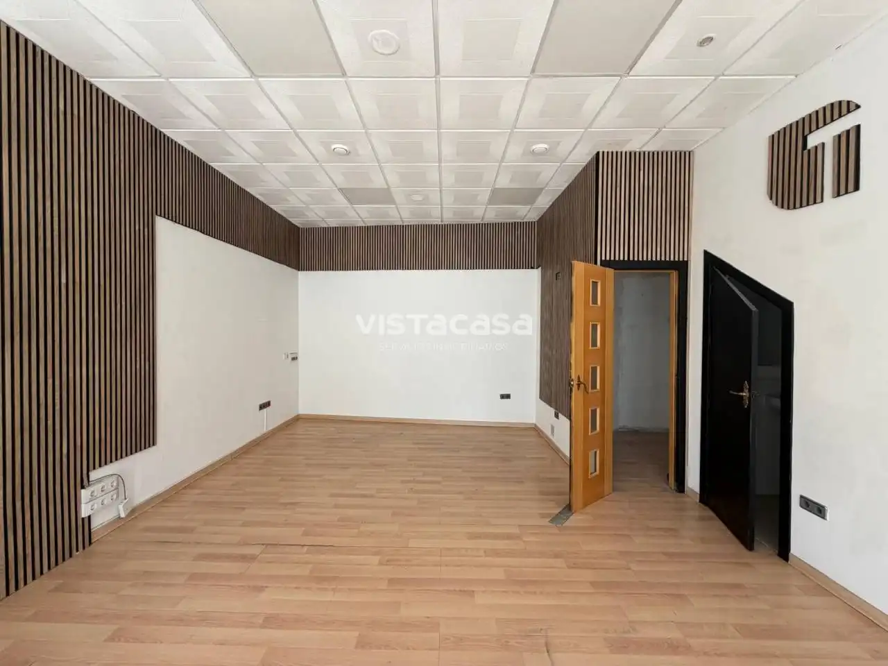 Local comercial de lloguer a Calle Benajete, imagen 2
