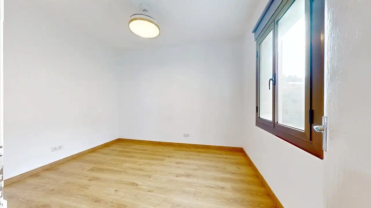 Dormitori de Pis en venda en Barcelona amb Parquet