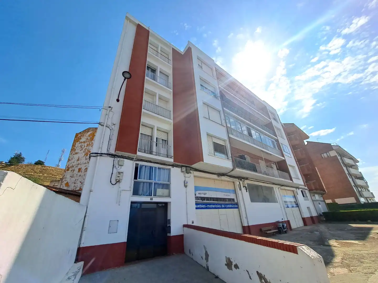 Vista exterior de Apartamento en venta en Haro con Amueblado