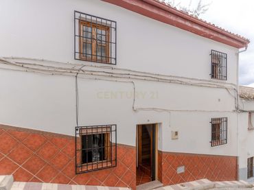 Casa amb balcó en venda a CL AGUA 18 MONTEFRIO (GRANADA) 18