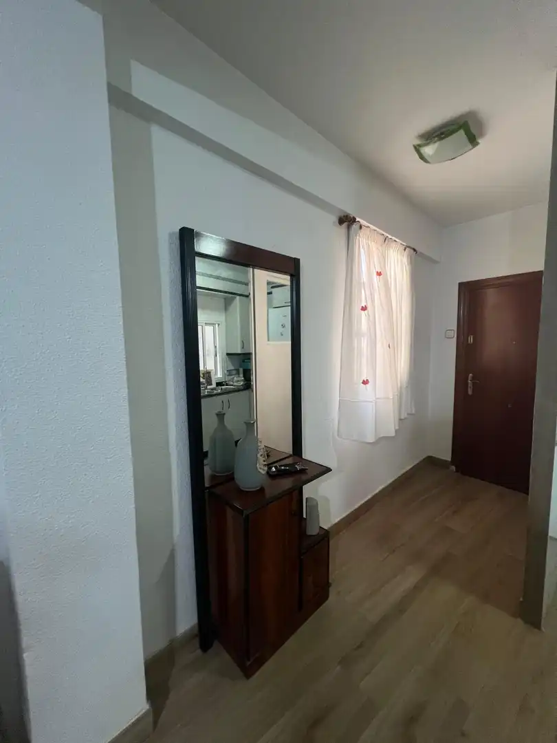 Apartament amb ascensor de lloguer a Ciudad Jardín - Tagarete - El Zapillo, imagen 2
