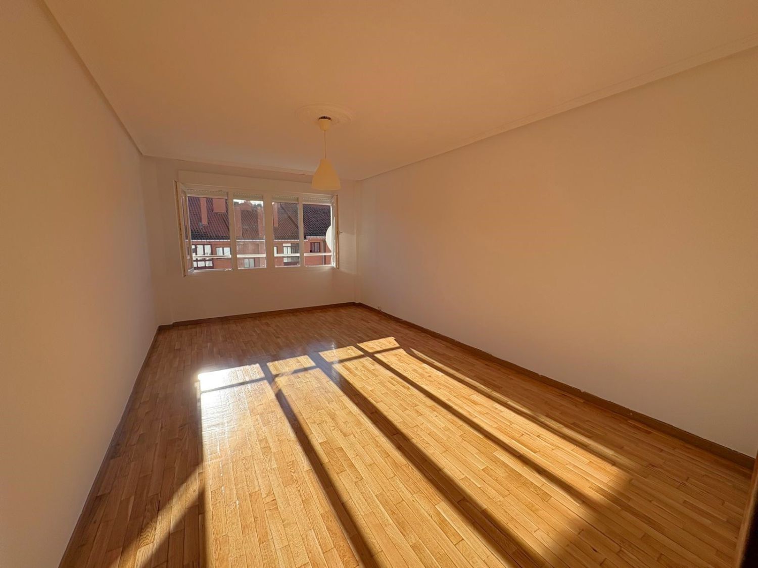 Bedroom of Flat for sale in Oviedo   with Storage room