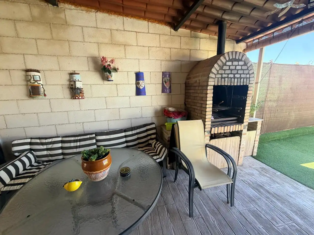 Terrassa de Casa adosada en venda en Zarza de Tajo amb Calefacció, Jardí privat i Piscina