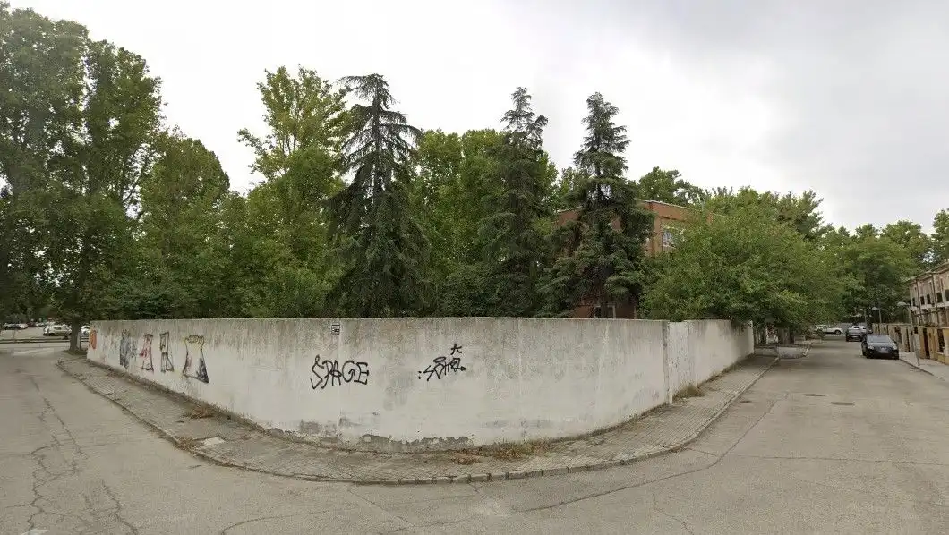 Exterior view of Buildings for sale in Aranjuez