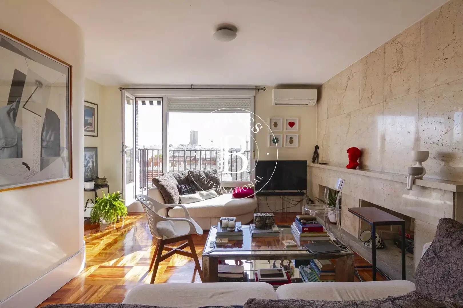 Sala de estar de Ático en venta en Madrid con Aire acondicionado, Calefacción y Terraza