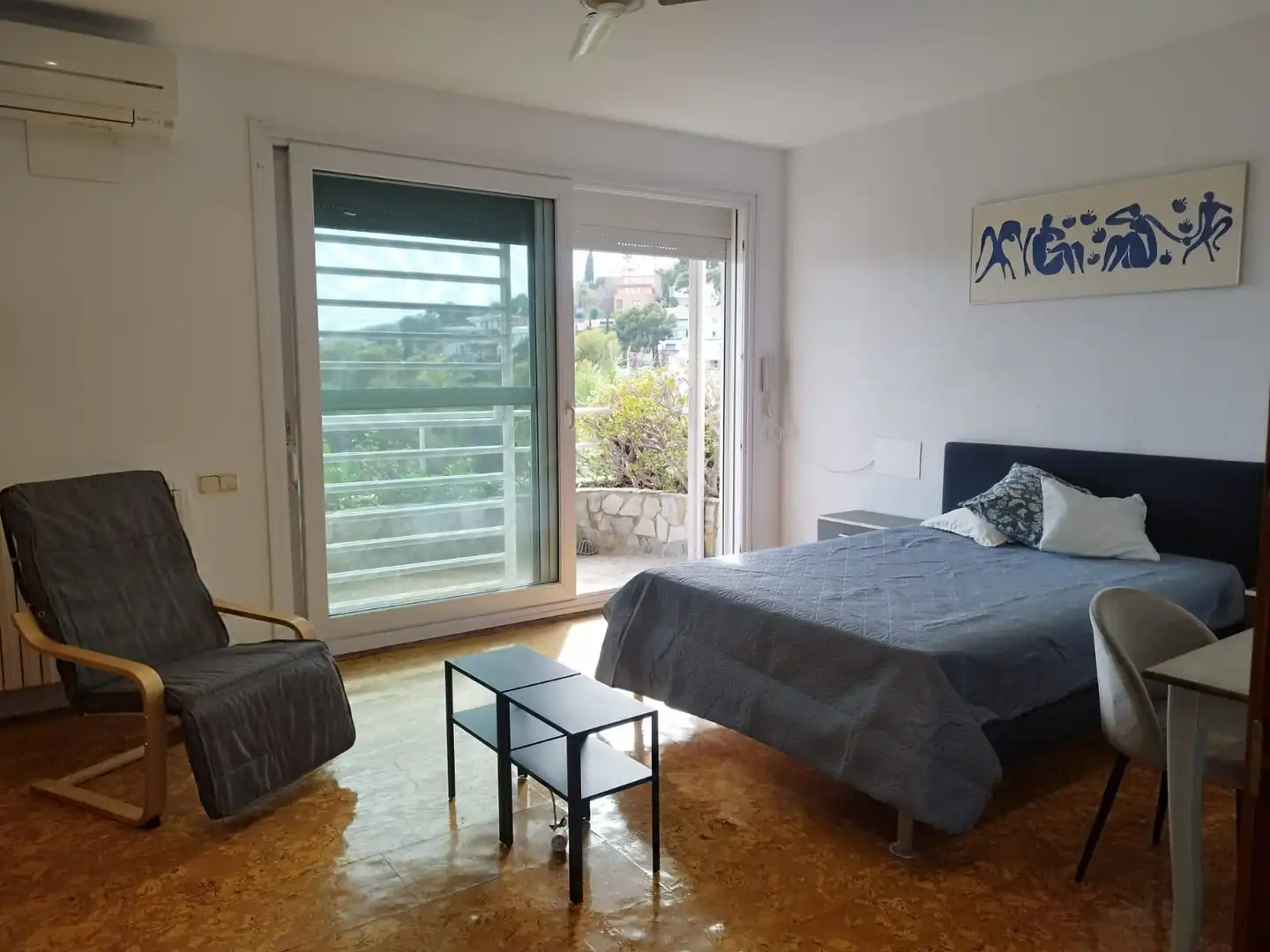 Habitación de Casa o chalet para compartir en Castelldefels con Aire acondicionado, Calefacción y Jardín privado