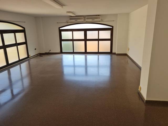 Oficina en Alquiler en N/A en Zona Avenida del Mar