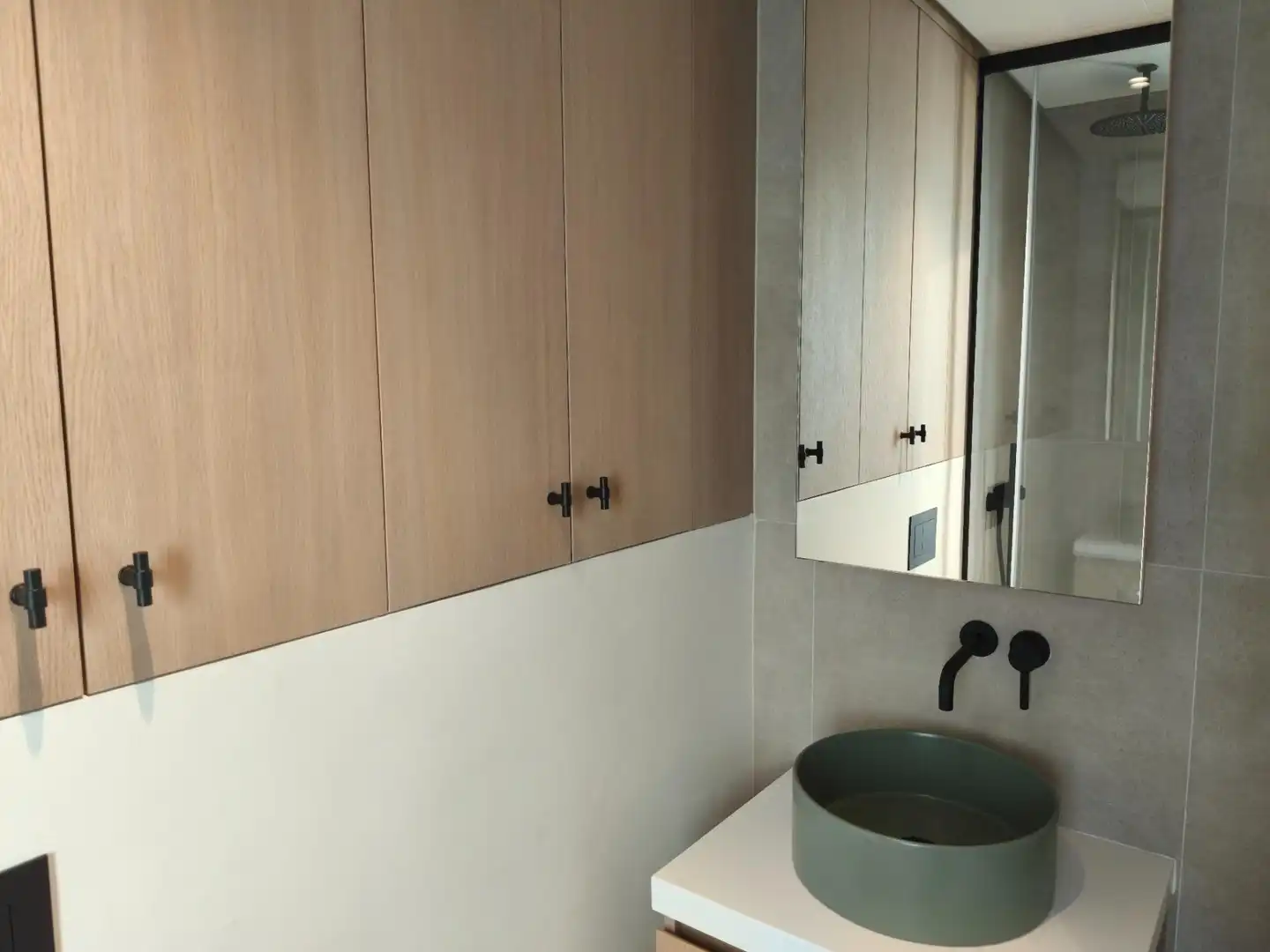 Baño de Piso de alquiler en Málaga con Aire acondicionado, Calefacción y Terraza