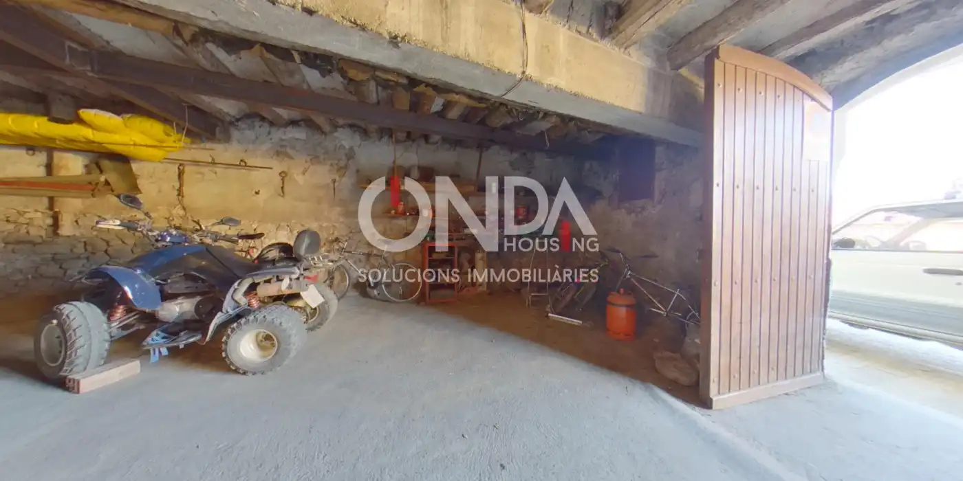 Casa adosada en venta en Calle Ravàl del Vall, 25, Salàs de Pallars