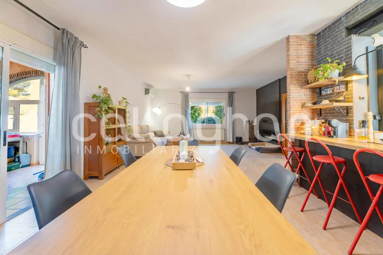 Living room of Houses for sale in Serra  with Air Conditioner, Heating and Private garden