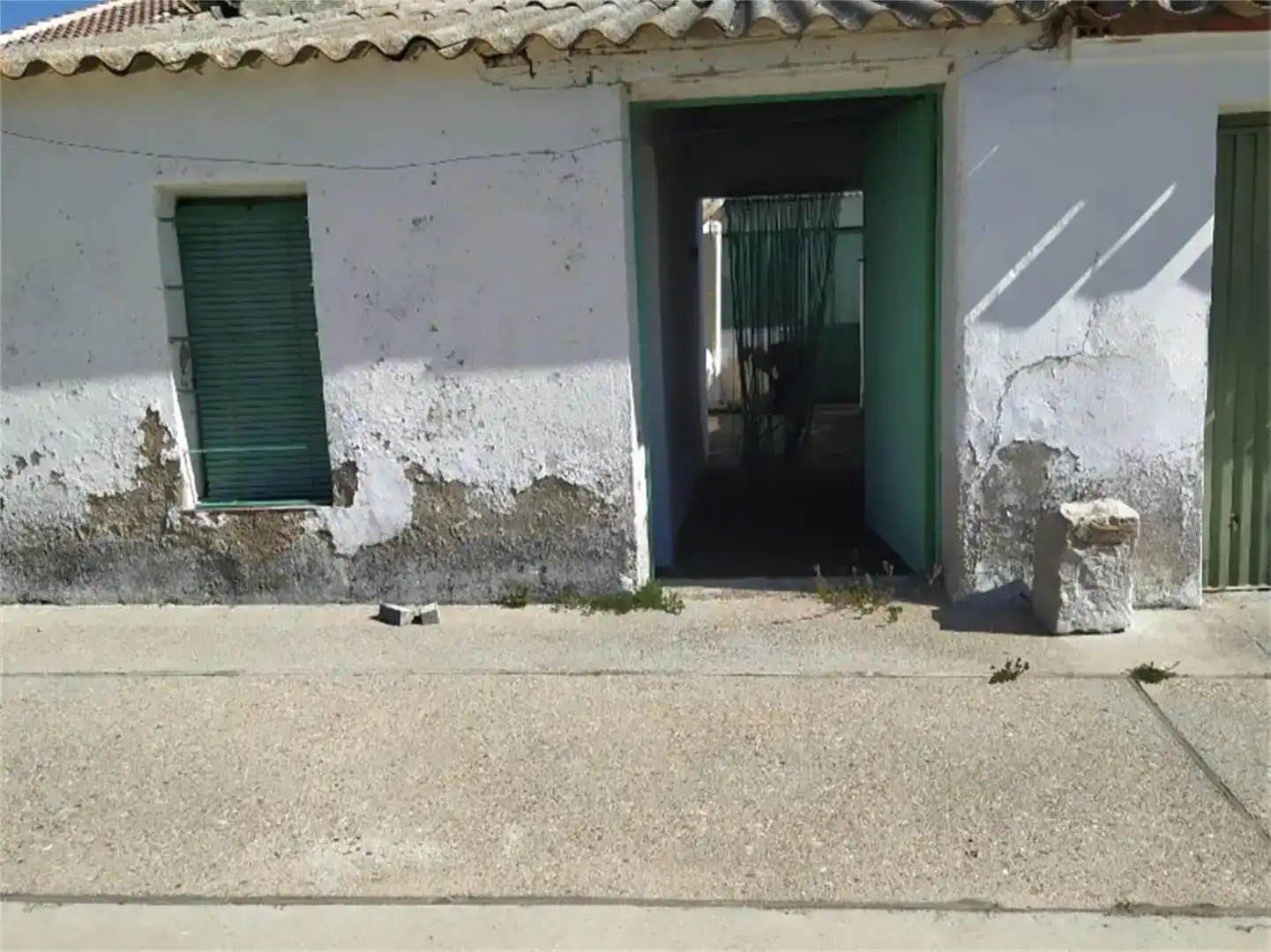 Vista exterior de Planta baixa en venda en Nava del Rey