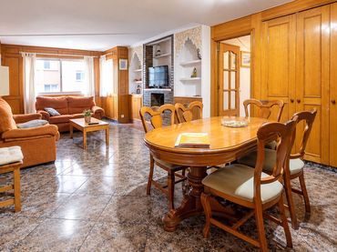 Flat with lift for sale in Cruz de Humilladero
