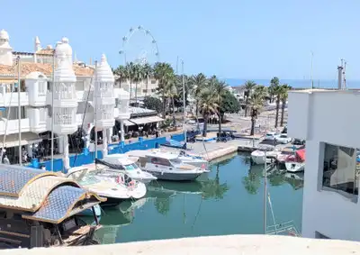 Apartment with pool for sale in Arroyo de la Miel, imagen 5