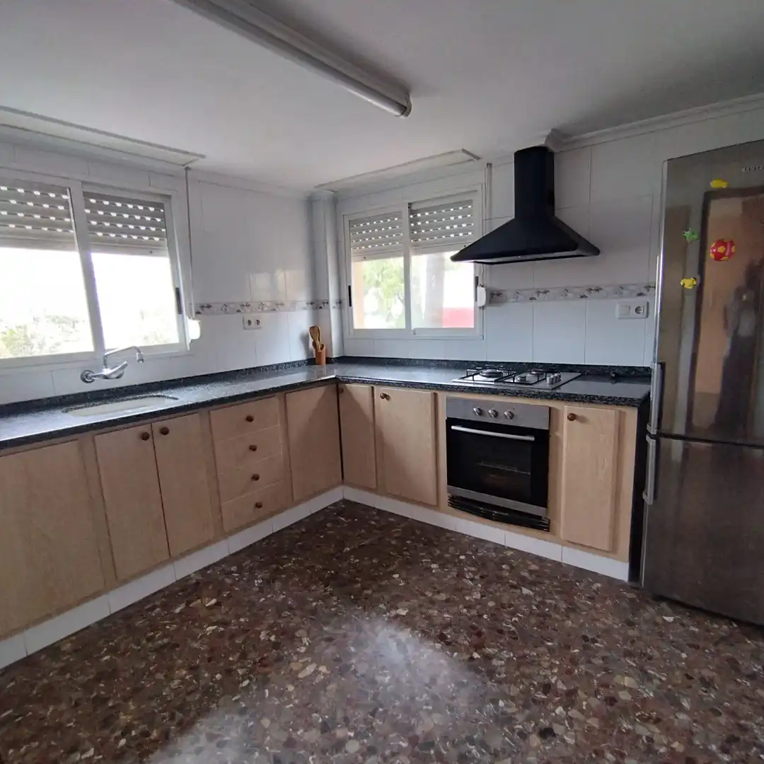 Cuina de Casa o xalet en venda en Sueca amb Aire condicionat i Terrassa