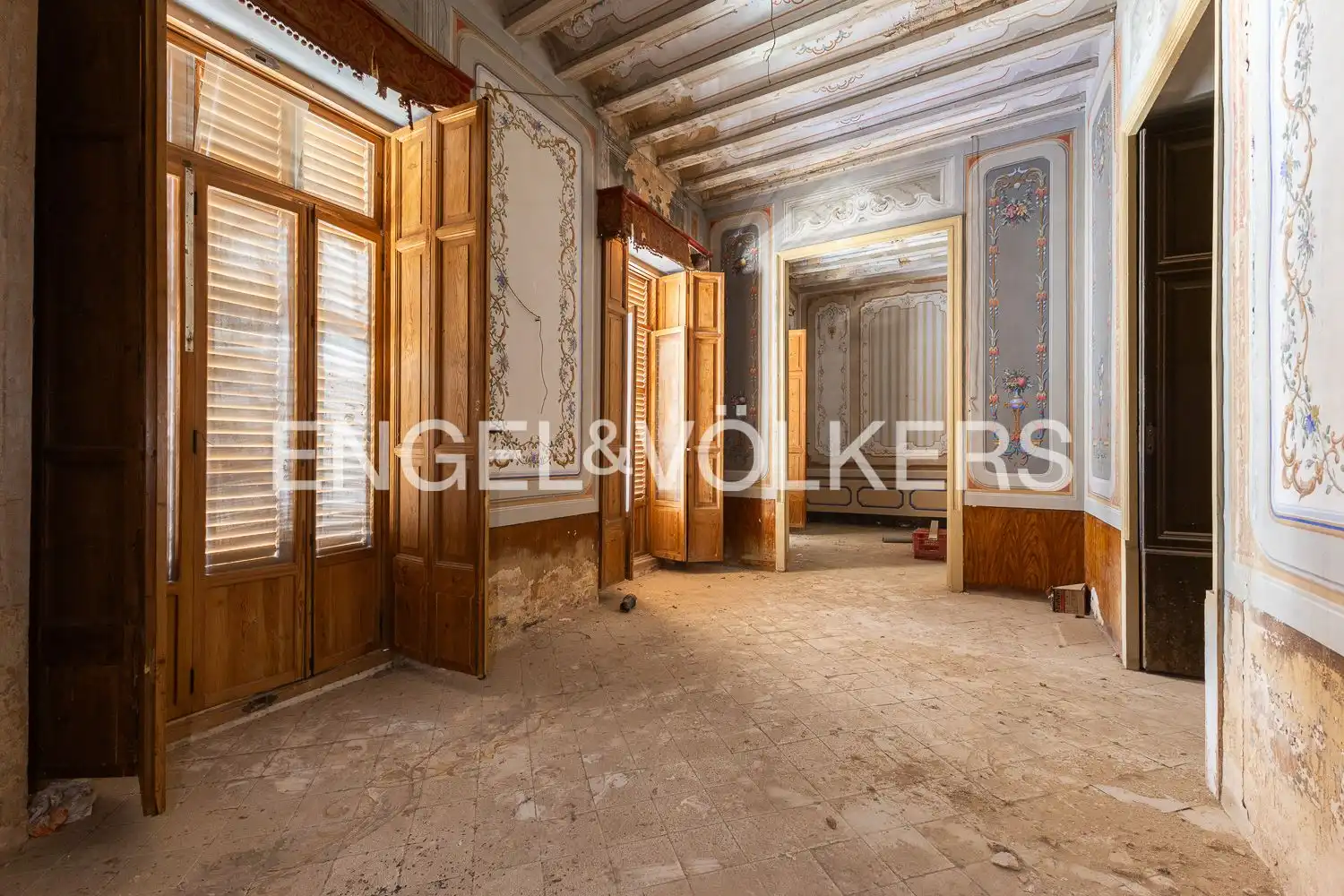 Houses for sale in Sueca  with Heating, Terrace and Balcony