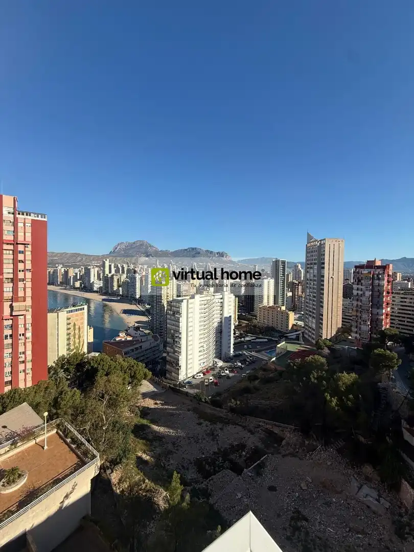 Vista exterior de Piso en venta en Benidorm con Aire acondicionado, Terraza y Amueblado