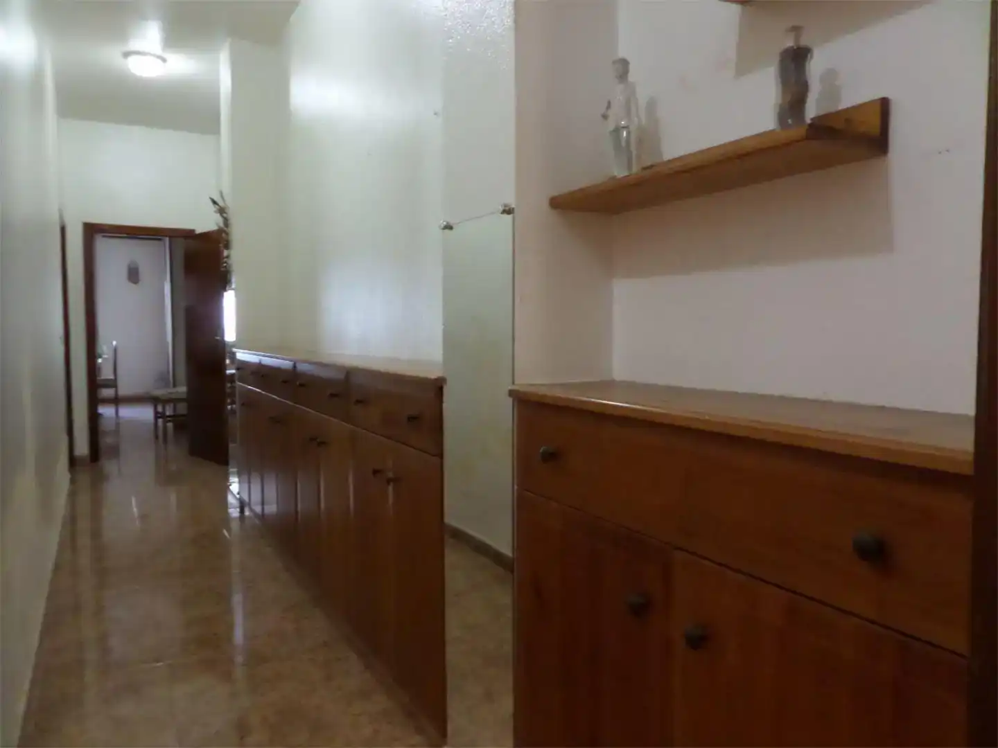 Flat for sale in Berja  with Air Conditioner