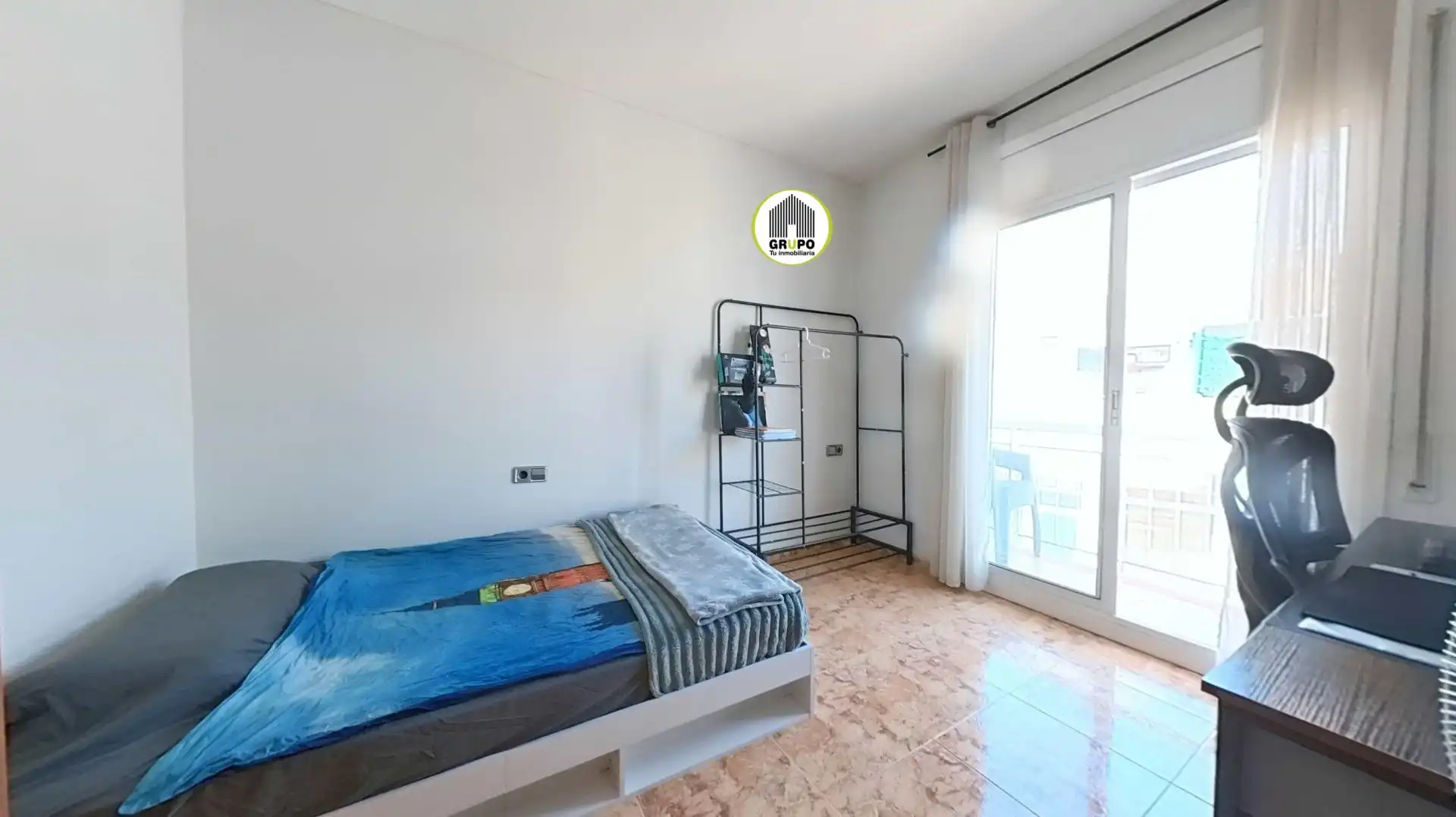 Schlafzimmer von Wohnung zum Verkauf in Esplugues de Llobregat mit Klimaanlage, Heizung und Balkon