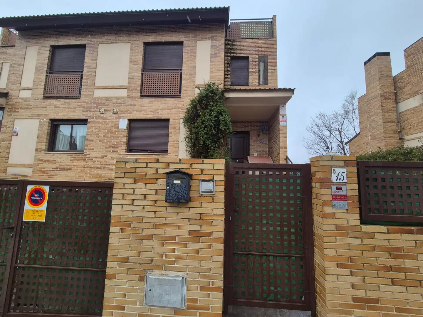 Vista exterior de Casa o xalet en venda en Las Ventas de Retamosa