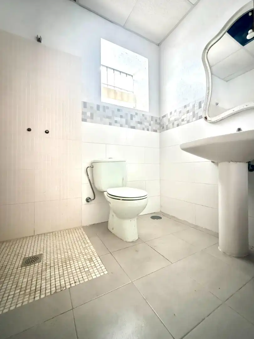 Bany de Casa o xalet en venda en Córdoba