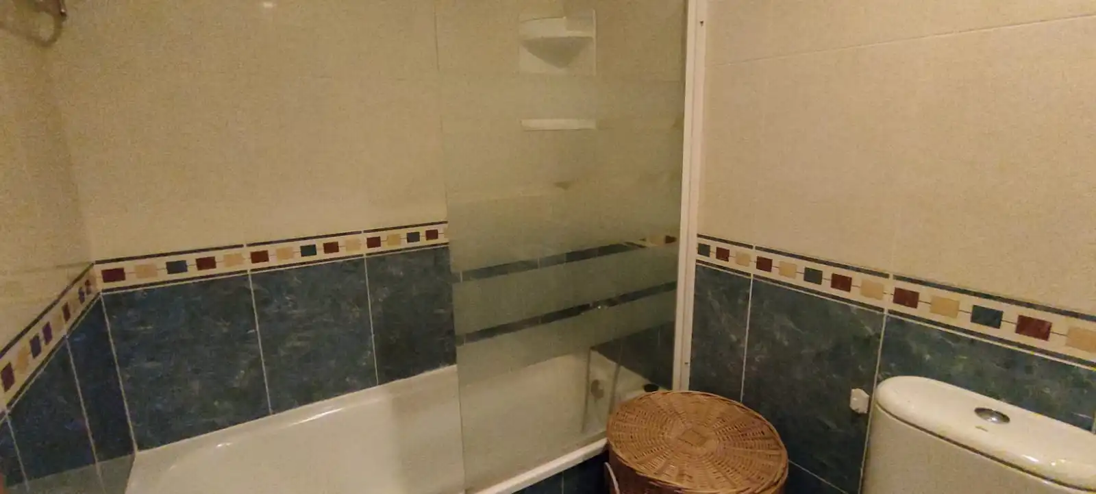 Bany de Apartament en venda en Castellanos de Moriscos amb Moblat